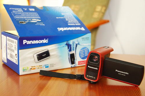 Recenze a test vodotěsné kamery Panasonic SDR-SW20